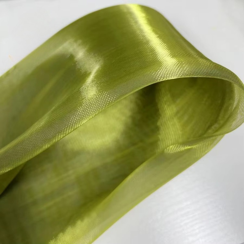 Mistlace Glänzendes Kristall-K – Crystal Mesh Fabric Bewertung und Preis