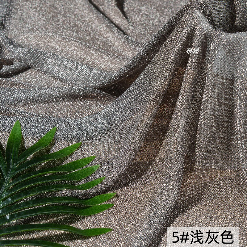 Hellgrauer Metallic-Garnstoff, – Crystal Mesh Fabric Bewertung und Preis